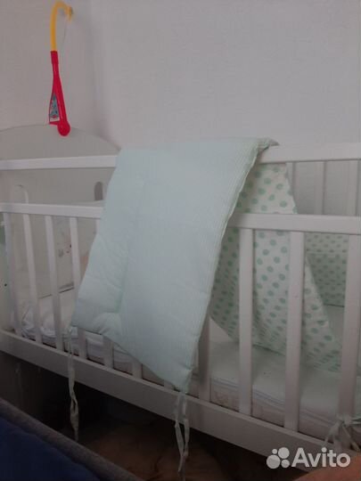 Детская кроватка