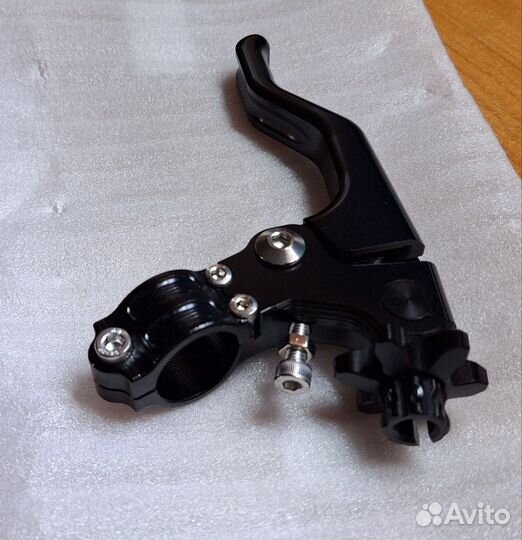 Короткий рычаг сцепления мотоцикла