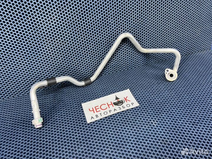 Трубка кондиционера для VW Touareg NF2 2010-2018