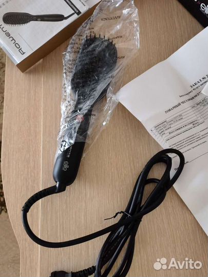 Новая Расческа-выпрямитель