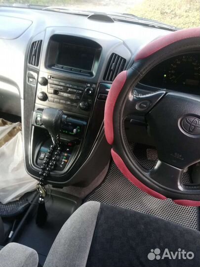 Toyota Harrier 2.2 AT, 2000, 315 000 км