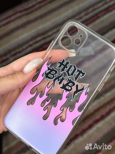 Чехол на iPhone 11