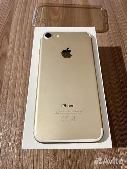 iPhone 7, 32 ГБ