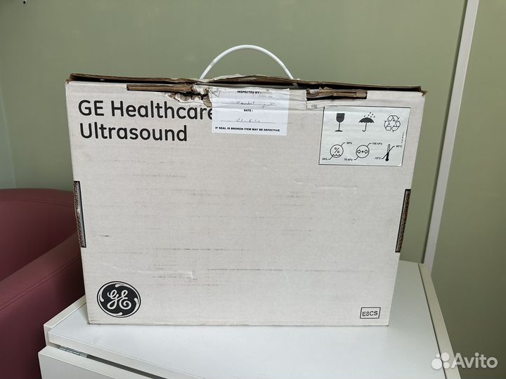 Датчик узи E8CS