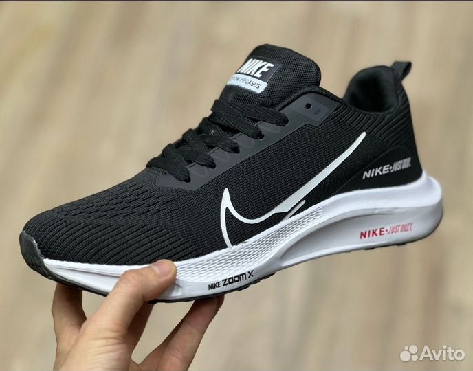 Кроссовки весна-лето Nike
