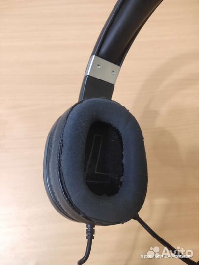 Наушники Edifier G2II