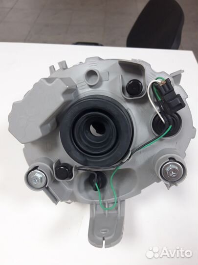 Фара передняя правая дэу Матиз