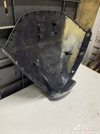 Панель под стеклом Suzuki SkyWave 400 ck44