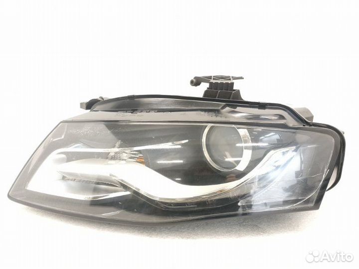 Фара передняя левая Audi A4 B8 1.8 CDH 2008