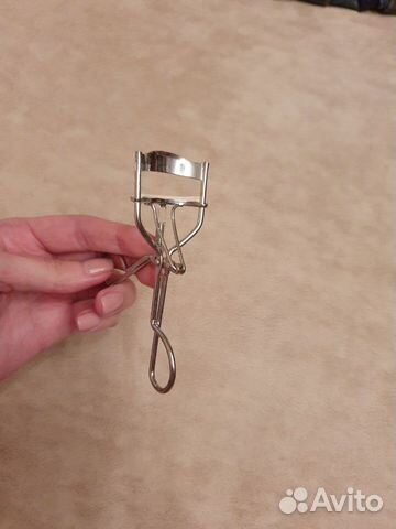 Новые щипцы для завивки ресниц