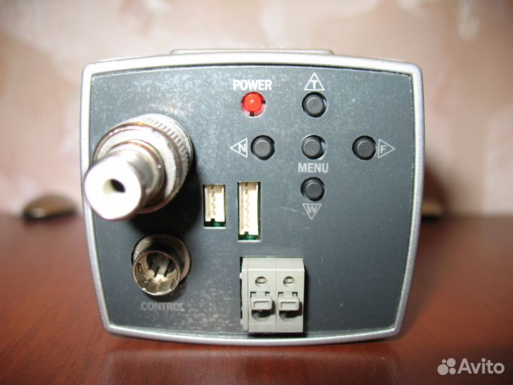 Цветная цифровая видеокамера TZH2201DP(R)