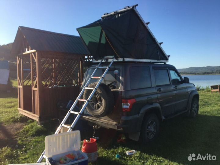 Палатка на крышу автомобиля