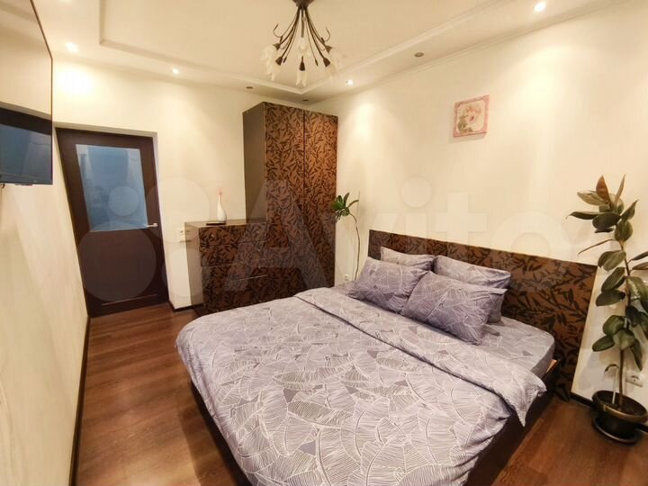 2-к. квартира, 70 м², 8/10 эт.
