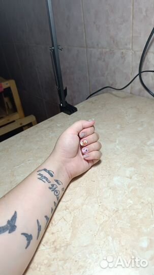 Модель на маникюр