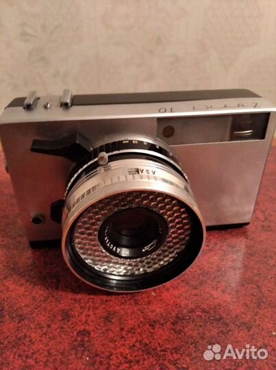 Фотоаппарат Зоркий-10) в