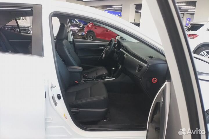 Toyota Corolla 1.2 CVT, 2018, 72 900 км