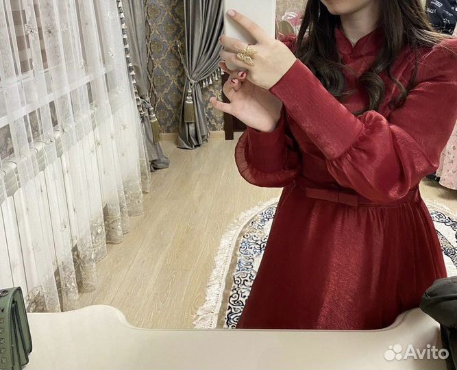 Вечернее платье