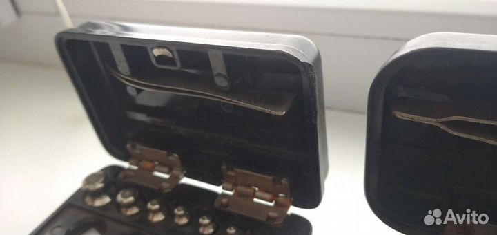 Разновесы в карболитовых коробочках СССР