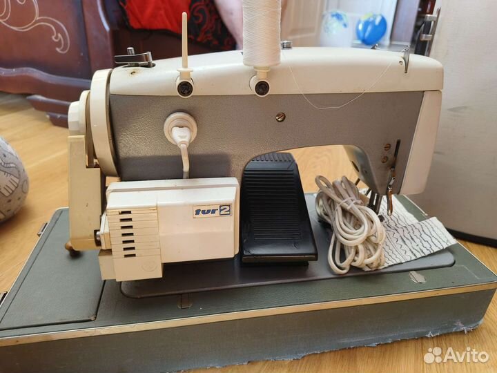 Швейная машина веритас