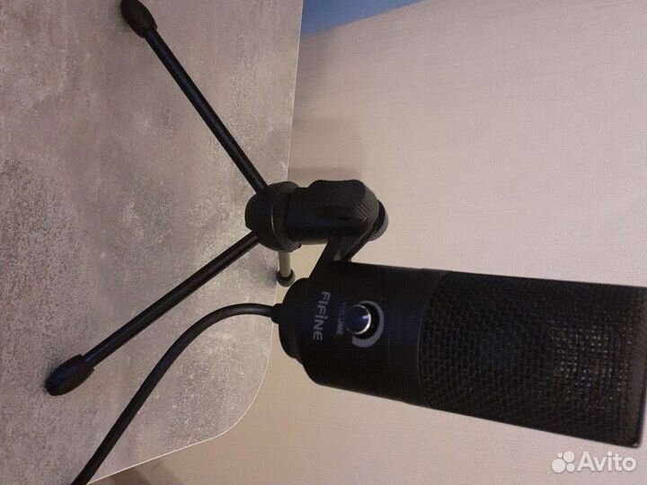Микрофон студийный Fifine K669B USB