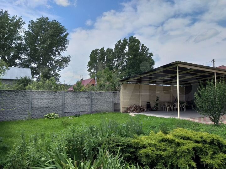 Дом 200 м² на участке 6 сот.