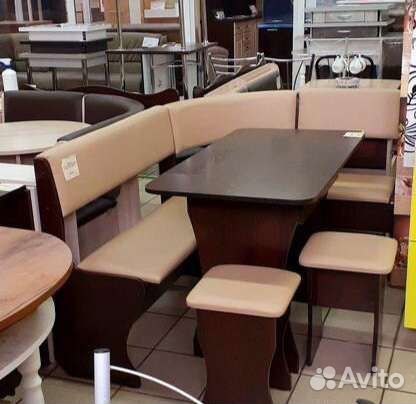 Набор уголок + 2 табурета