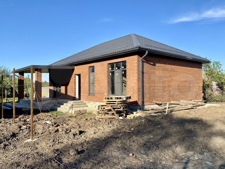 Дом 100 м² на участке 4 сот.