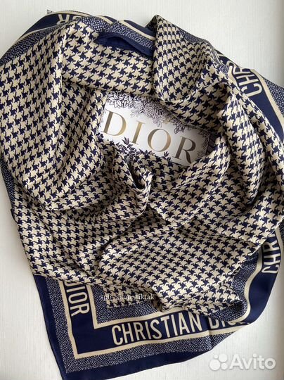 Платок Christian Dior 90*90 см