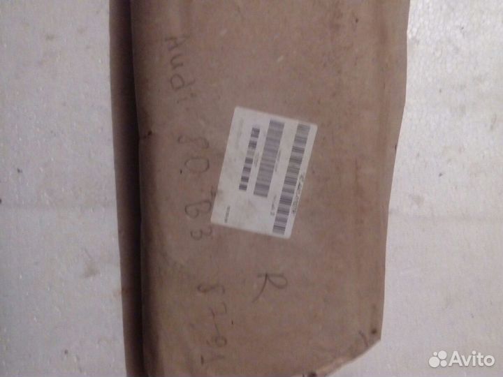 Стекло фары VW Ауди 80 Audi 80 б3