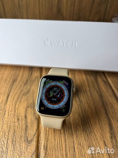 Apple Watch 9 (Amoled display)