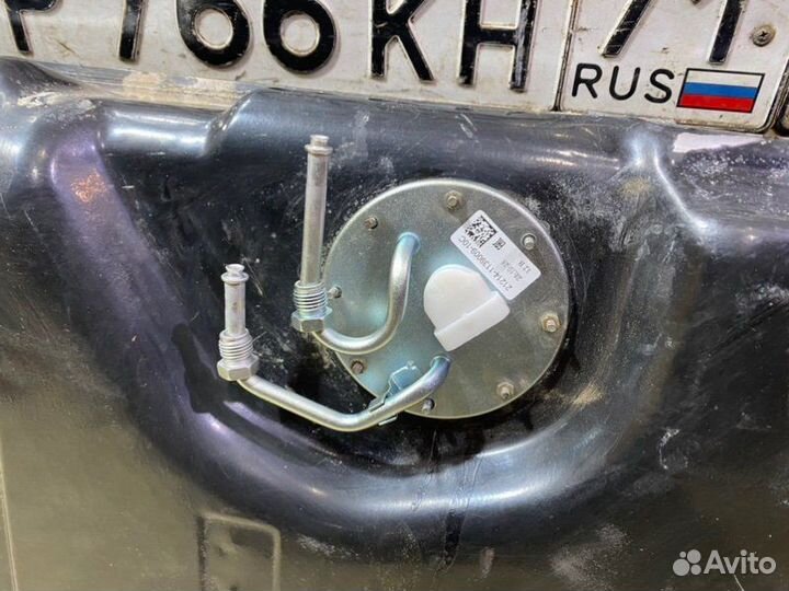 Топливный бак Ваз 21214 2012