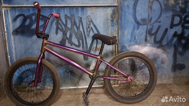 Трюковой велосипед bmx