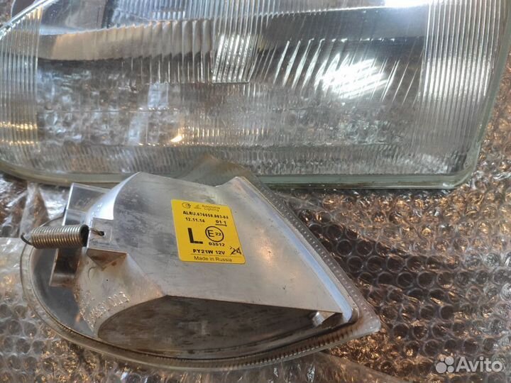 Повторитель левый и стекло фары ваз 2113-14-15 зав