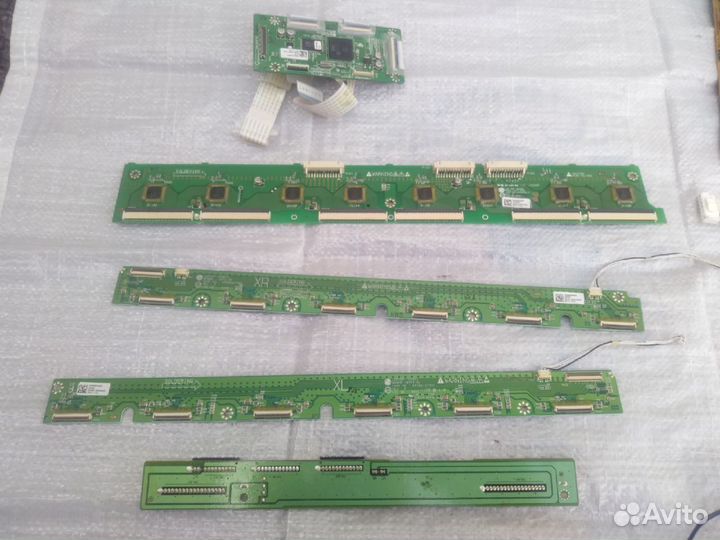 Телевизор LG 42PT250 на запчасти