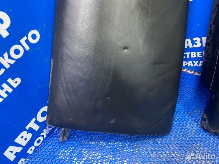 Боковина дивана Bmw E60 седан 2005
