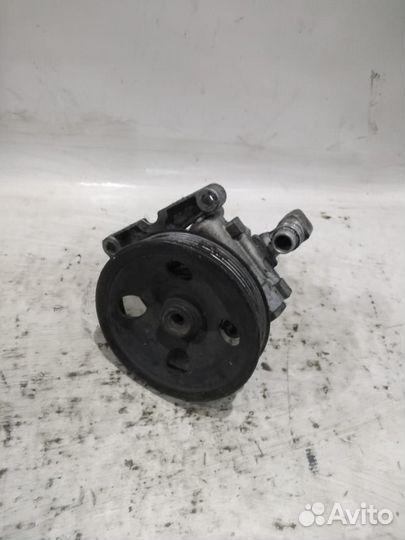 Насос Гур Мерседес / Mercedes-Benz w220