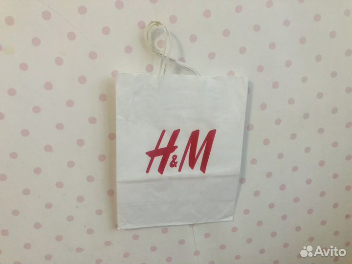 Chanel и Armani, H&M, Yves rocher, McDonald’s