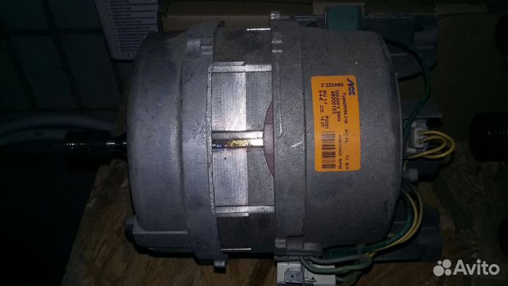 Двигатель из стиральной машинки Зануси