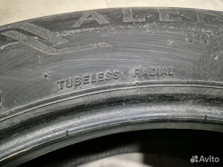 Bridgestone Alenza 001 235/55 R19 101V