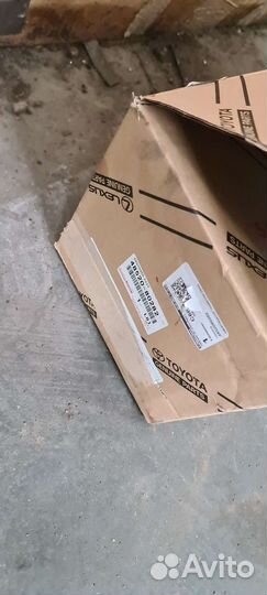 Амортизатор передний левый 4852080282 camry 50 3.5