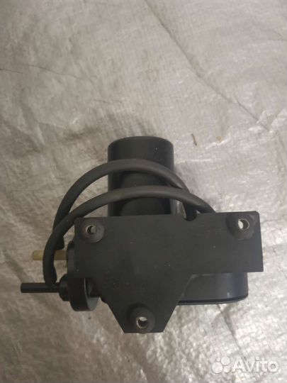 Насос вакуумный круиз контроля Вольво 740-940