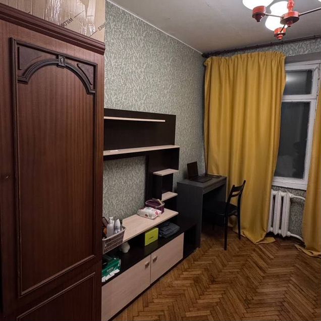Комната в 2-к., 3/15 эт.