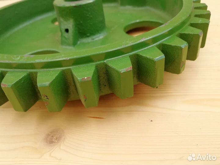 Шестерня пресс-подборщика John Deere, Z-35, AE3287