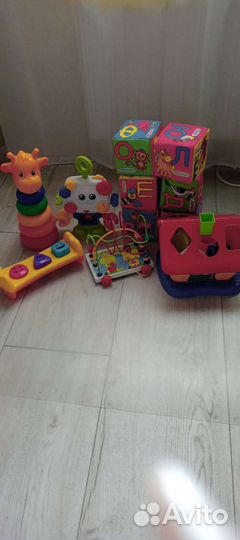 Развивающие игрушки