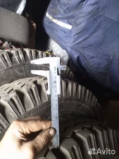 Шины СССР ЯИ-381 215/90 R15 99C