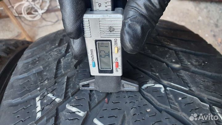 Nokian Tyres Hakkapeliitta R3 SUV 295/40 R21 111T