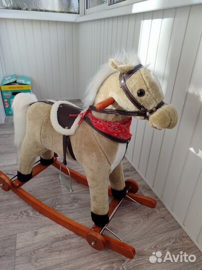 Лошадка-качалка