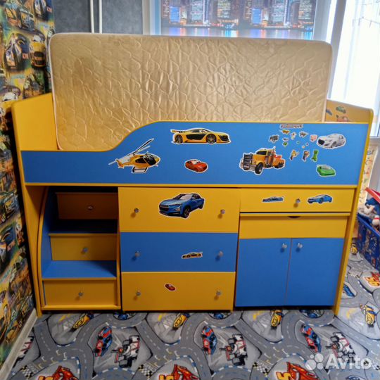 Кровать чердак