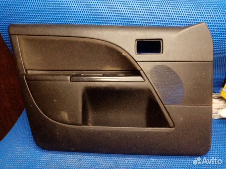 Обшивка карта двери передняя левая Ford Mondeo 3