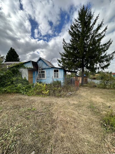 Дача 15 м² на участке 6,5 сот.